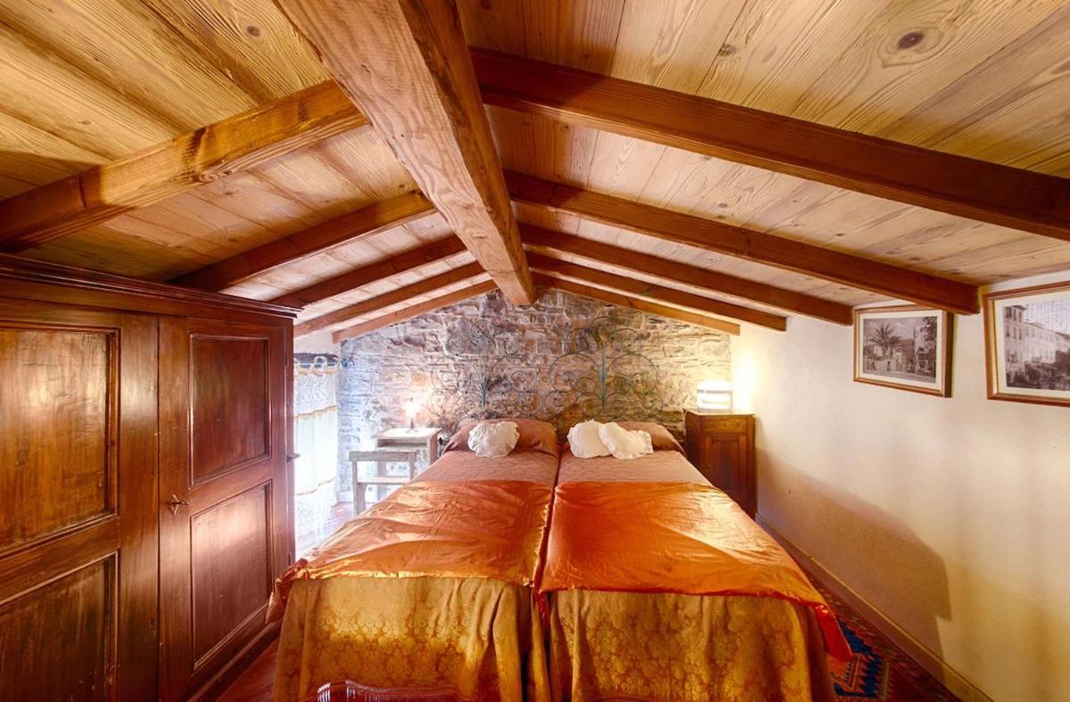 Muntaecara Hotel Diffuso Apricale Exterior photo