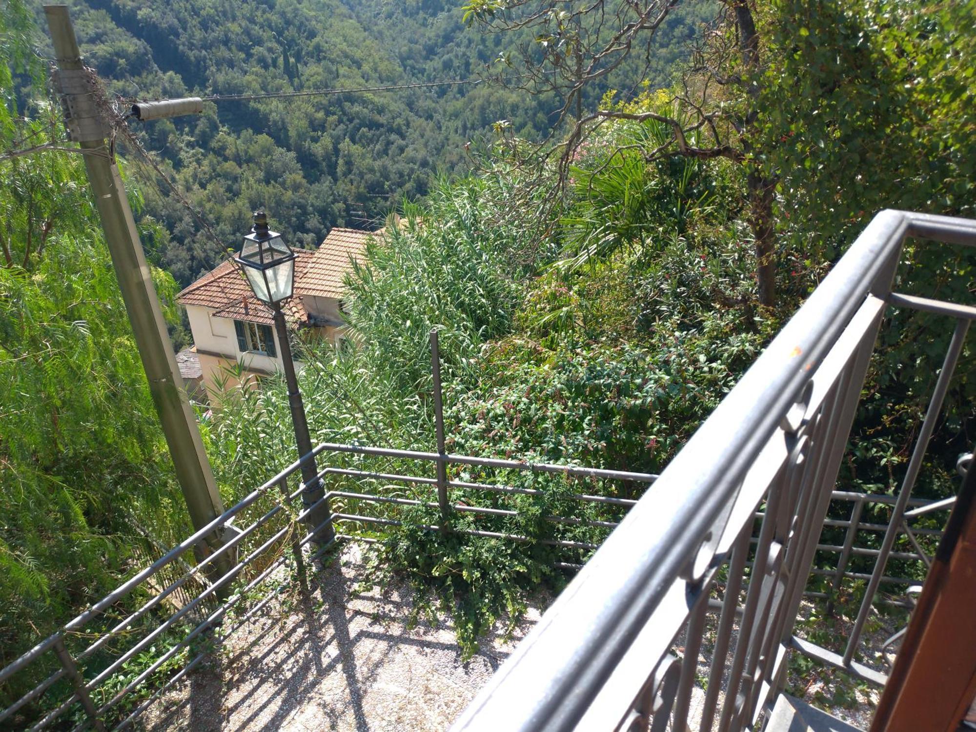Muntaecara Hotel Diffuso Apricale Exterior photo