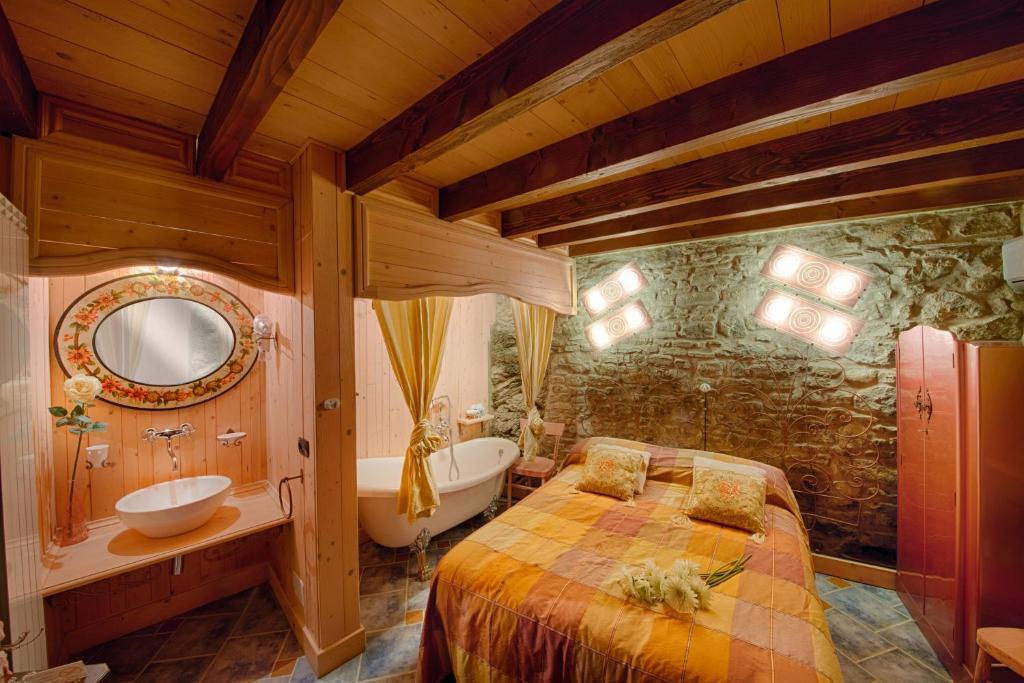 Muntaecara Hotel Diffuso Apricale Room photo